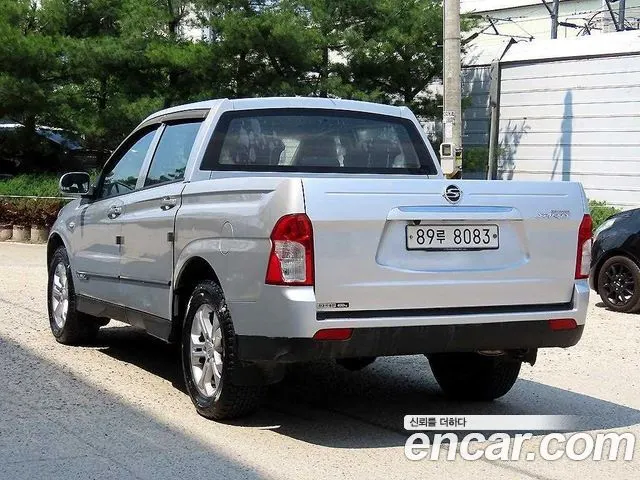 KGM KORANDO SPORTS 2014 — 56 000 км, серебристый, Корея — под ключ — фото 3