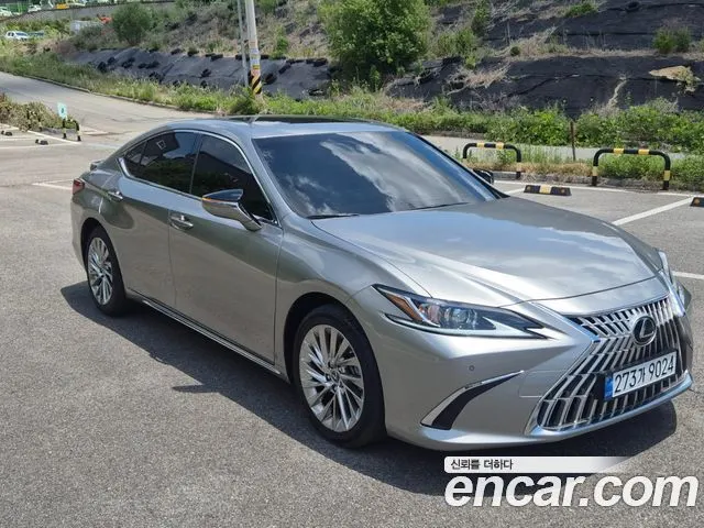 LEXUS ES300H 2026 — 8 км, серебристо-серый, Корея — под ключ — фото 5