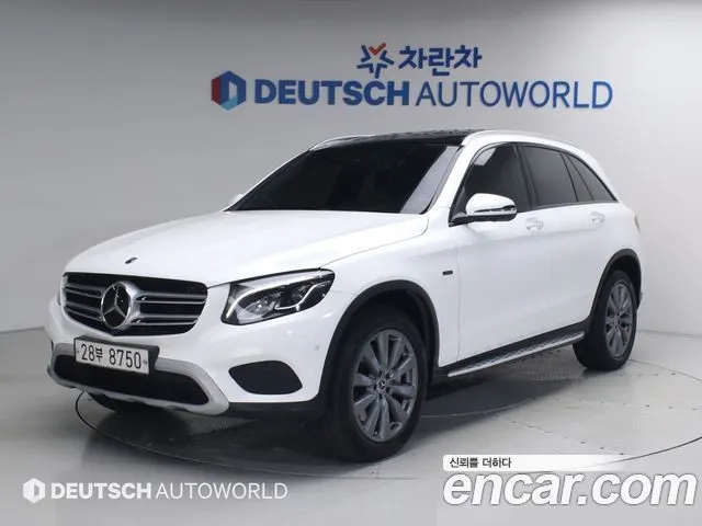 MERCEDES-BENZ GLC-CLASS X253 2019 — 115 378 км, белый, Корея — под ключ — фото 12