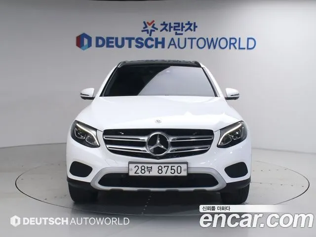 MERCEDES-BENZ GLC-CLASS X253 2019 — 115 378 км, белый, Корея — под ключ — фото 3
