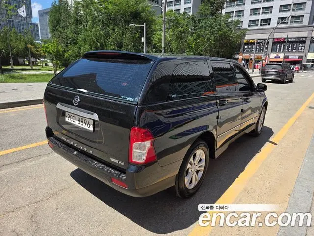 KGM KORANDO SPORTS 2016 — 166 000 км, чёрный, Корея — под ключ — фото 5