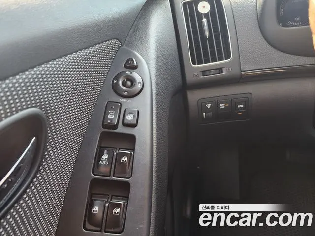 HYUNDAI AVANTE HYBRID 2012 — 176 760 км, серебристо-серый, Корея — под ключ — фото 6