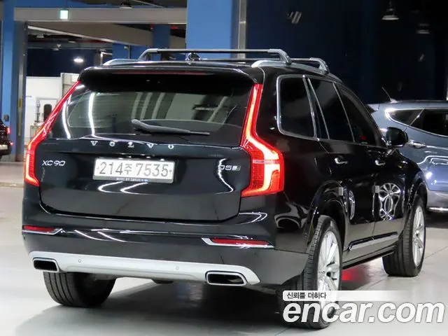 VOLVO XC90 2017 — 149 671 км, чёрный, Корея — под ключ — фото 4