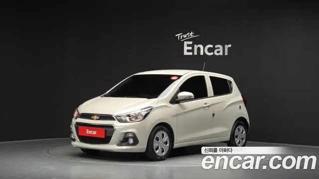 CHEVROLET SPARK 2016 — 78 299 км, белый-перламутр, Корея — под ключ — фото 1