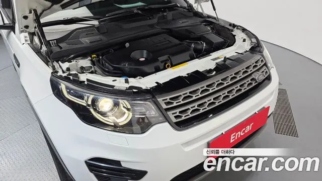 LAND ROVER DISCOVERY SPORT 2017 — 138 674 км, белый, Корея — под ключ — фото 6