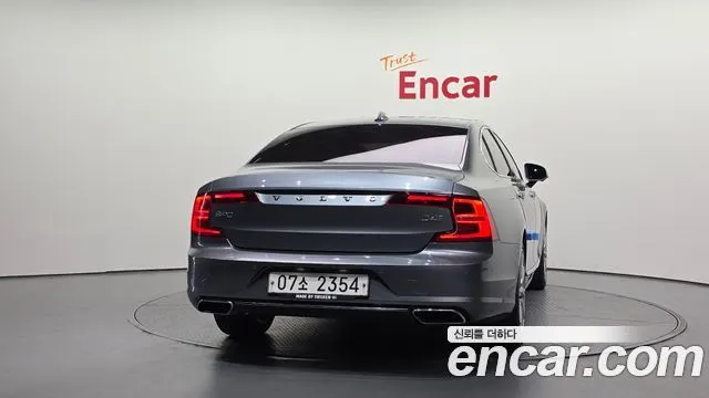 VOLVO S90 2018 — 130 608 км, серебристо-серый, Корея — под ключ — фото 4