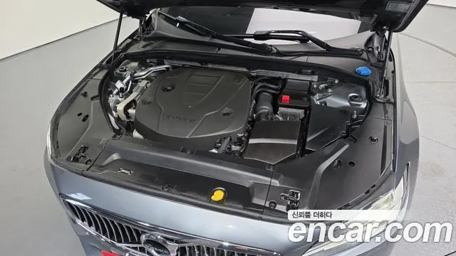 VOLVO S90 2018 — 130 608 км, серебристо-серый, Корея — под ключ — фото 6
