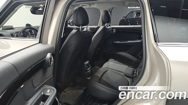 MINI COOPER COUNTRYMAN 2023 — 59 124 км, белый-перламутр, Корея — под ключ — фото 12
