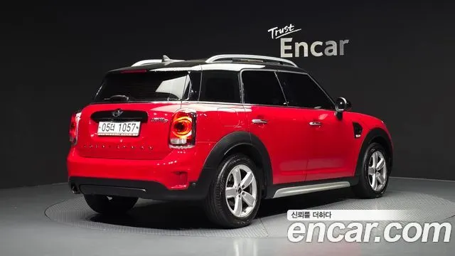 MINI COOPER D COUNTRYMAN 2017 — 135 205 км, красный, Корея — под ключ — фото 2