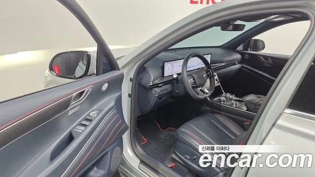 GENESIS GV80 COUPE 2024 — 23 518 км, серебристо-серый, Корея — под ключ — фото 10
