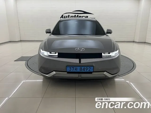 HYUNDAI IONIQ 5 2022 — 37 279 км, серебристо-серый, Корея — под ключ — фото 12