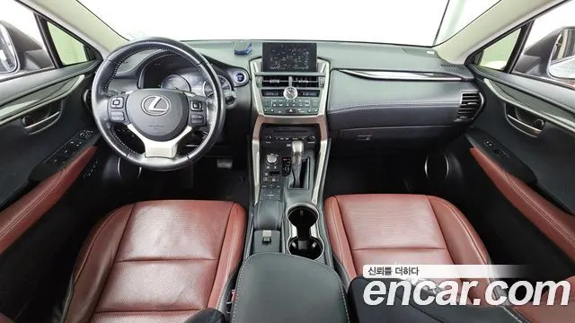 LEXUS NX300H 2015 — 71 938 км, серебристый, Корея — под ключ — фото 7