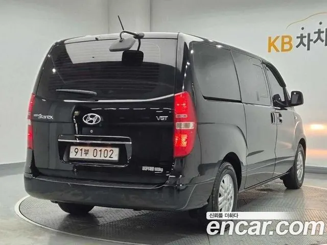 HYUNDAI GRAND STAREX 2019 — 130 357 км, чёрный, Корея — под ключ — фото 4