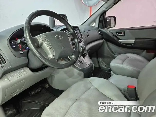 HYUNDAI GRAND STAREX 2019 — 130 357 км, чёрный, Корея — под ключ — фото 7