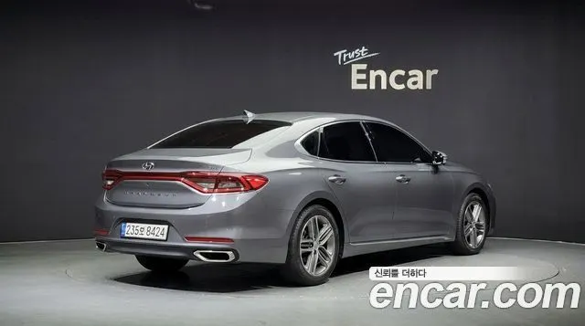 HYUNDAI GRANDEUR 2019 — 65 501 км, серебристо-серый, Корея — под ключ — фото 2