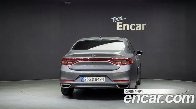 HYUNDAI GRANDEUR 2019 — 65 501 км, серебристо-серый, Корея — под ключ — фото 4