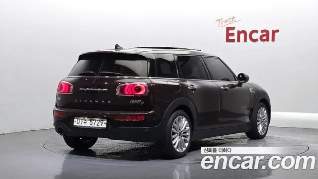 MINI COOPER D CLUBMAN 2018 — 128 845 км, красный, Корея — под ключ — фото 2