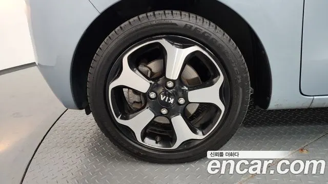 KIA RAY 2014 — 127 675 км, светло-серебристый, Корея — под ключ — фото 5