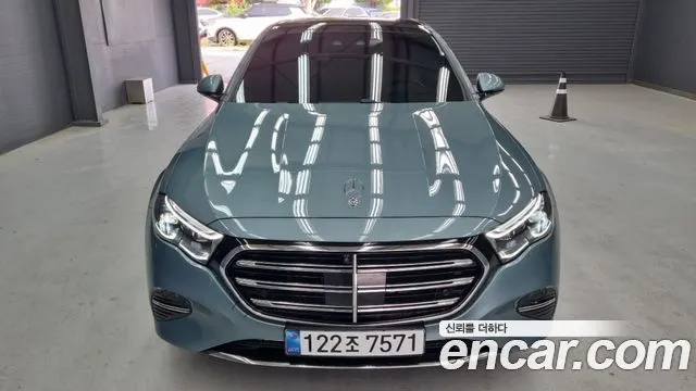 MERCEDES-BENZ E-CLASS W214 2024