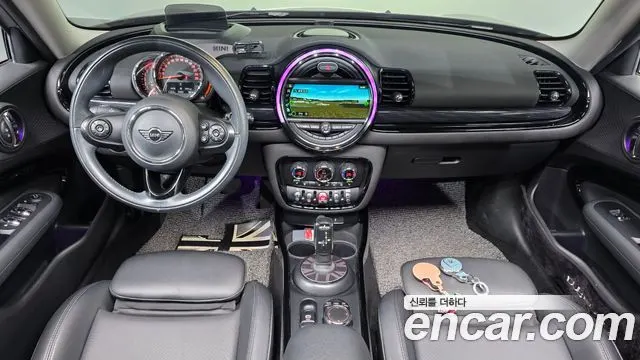 MINI COOPER D CLUBMAN 2019 — 77 737 км, серебристо-серый, Корея — под ключ — фото 7