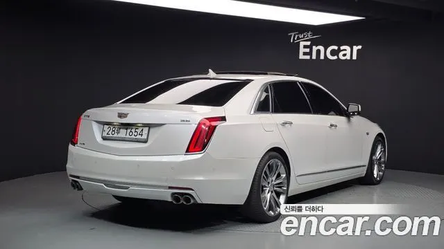 CADILLAC CT6 2017 — 132 336 км, белый, Корея — под ключ — фото 2