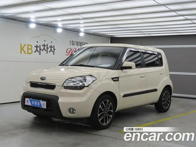 KIA SOUL 2010 — 172 395 км, белый-перламутр, Корея — под ключ — фото 11