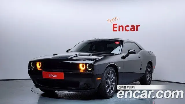 DODGE CHALLENGER 2018