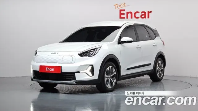 KIA NIRO PLUS 2024