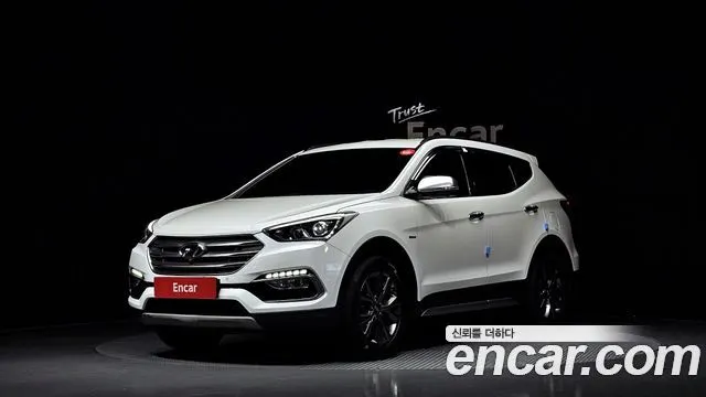 HYUNDAI SANTA FE 2018 — 144 703 км, Корея — под ключ — фото 1