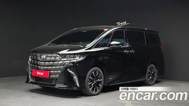 Toyota Alphard — из Кореи под ключ