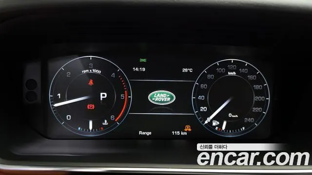 LAND ROVER RANGE ROVER SPORT 2016 — 82 554 км, белый, Корея — под ключ — фото 8