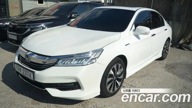 HONDA ACCORD 2017 — 140 485 км, белый, Корея — под ключ — фото 11