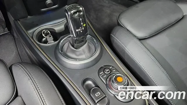 MINI COOPER S COUNTRYMAN 2021 — 59 292 км, тёмно-зелёный, Корея — под ключ — фото 9