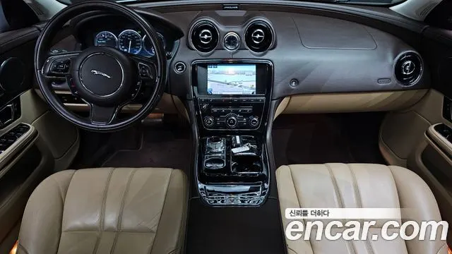 JAGUAR ALL NEW XJ 2014 — 150 352 км, серебристо-серый, Корея — под ключ — фото 7