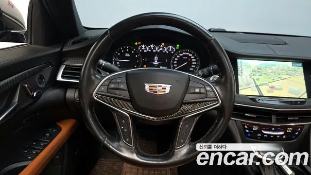CADILLAC CT6 2018 — 75 587 км, чёрный, Корея — под ключ — фото 12