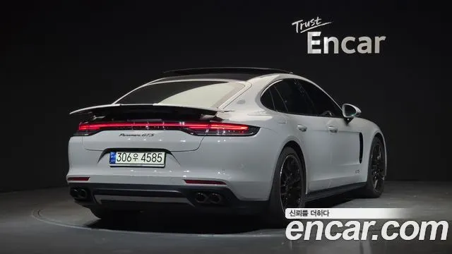 PORSCHE PANAMERA 2021 — 67 945 км, серебристо-серый, Корея — под ключ — фото 2