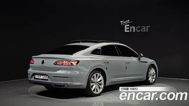 VOLKSWAGEN ARTEON 2022 — 78 483 км, серебристо-серый, Корея — под ключ — фото 2