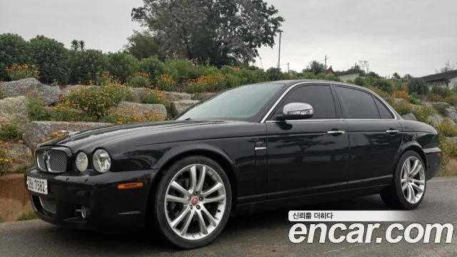 JAGUAR NEW XJ 2008