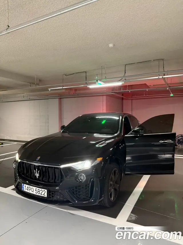 MASERATI LEVANTE — из Кореи под ключ