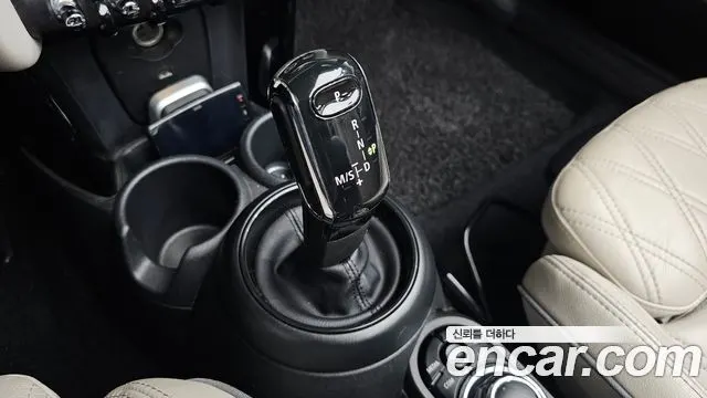 MINI COOPER S CONVERTIBLE 2023 — 101 015 км, белый-перламутр, Корея — под ключ — фото 9