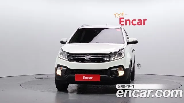 KGM STYLE KORANDO C 2017 — 74 132 км, белый, Корея — под ключ — фото 3