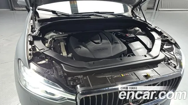 VOLVO XC60 2019 — 115 630 км, серебристо-серый, Корея — под ключ — фото 6