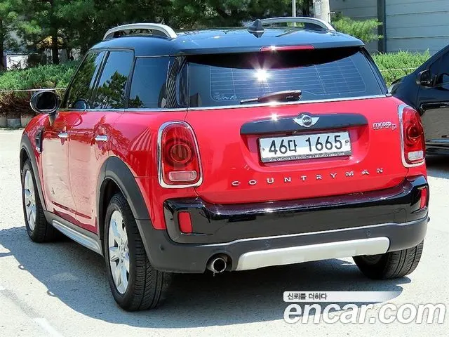 MINI COOPER D COUNTRYMAN 2018 — 140 734 км, красный, Корея — под ключ — фото 3