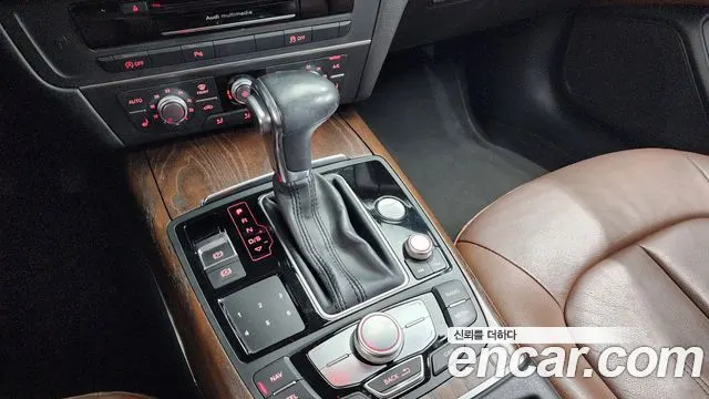 AUDI A6 2015 — 179 393 км, белый, Корея — под ключ — фото 9