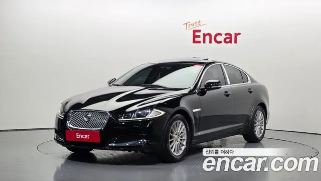 JAGUAR NEW XF 2015