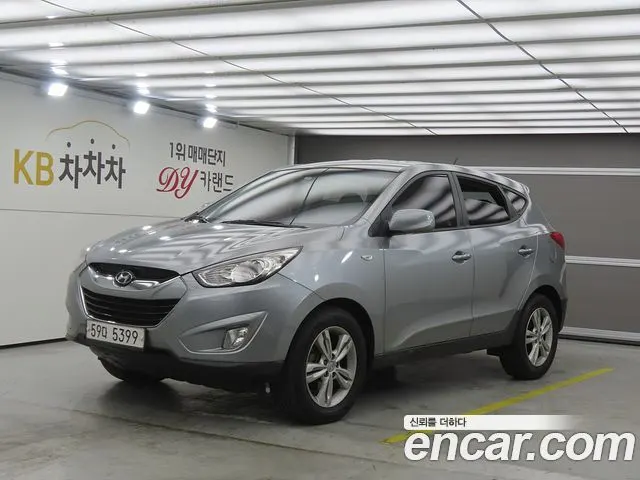 HYUNDAI TUCSON 2012