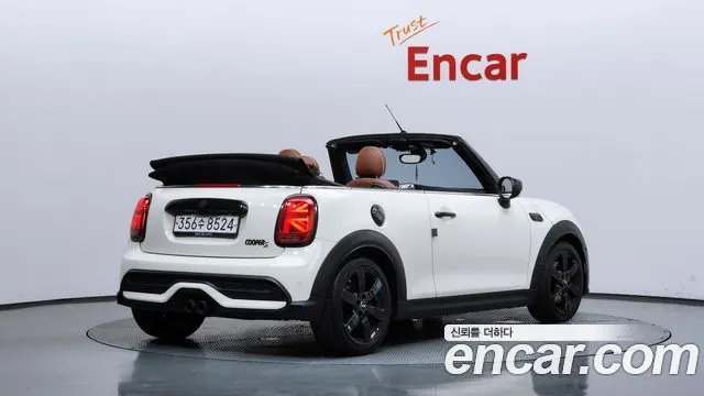 MINI COOPER S CONVERTIBLE 2022 — 104 201 км, белый-перламутр, Корея — под ключ — фото 1