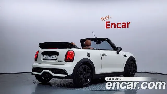 MINI COOPER S CONVERTIBLE — из Кореи под ключ
