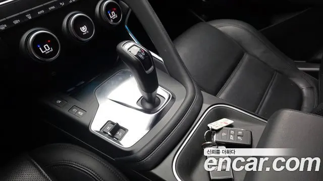 JAGUAR E-PACE 2019 — 108 435 км, серебристо-серый, Корея — под ключ — фото 9
