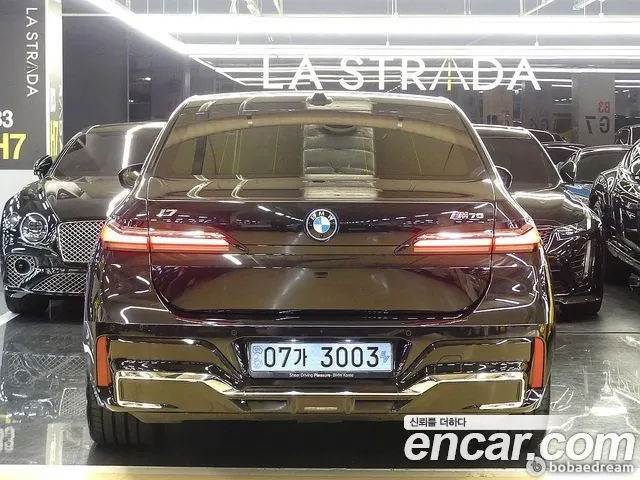 BMW I7 2024 — 5 614 км, чёрный, Корея — под ключ — фото 2